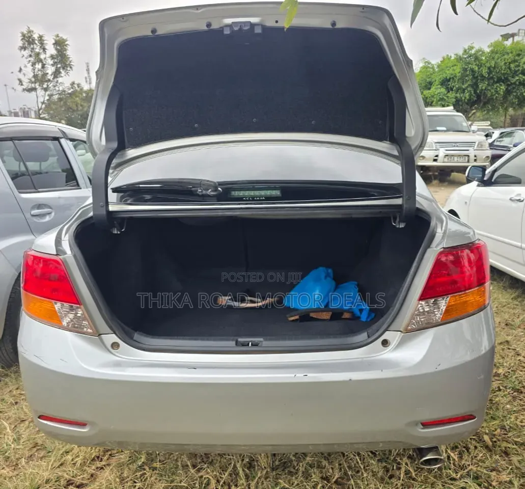Toyota Allion 2010 Silver