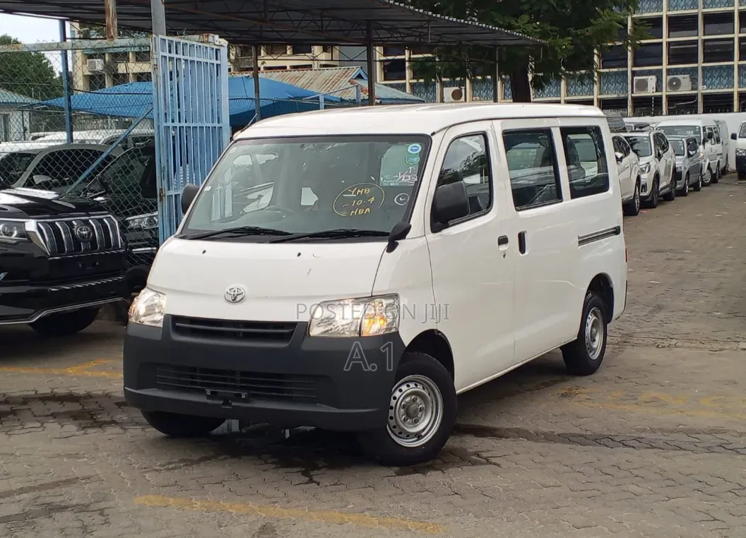 Toyota TownAce 2019 Off white