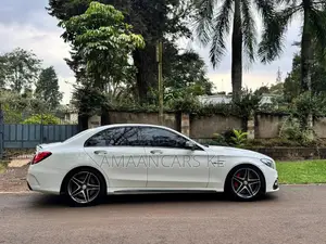 Mercedes-Benz C63 2016 White