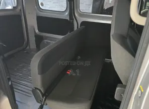 Nissan NV200 2019 Silver