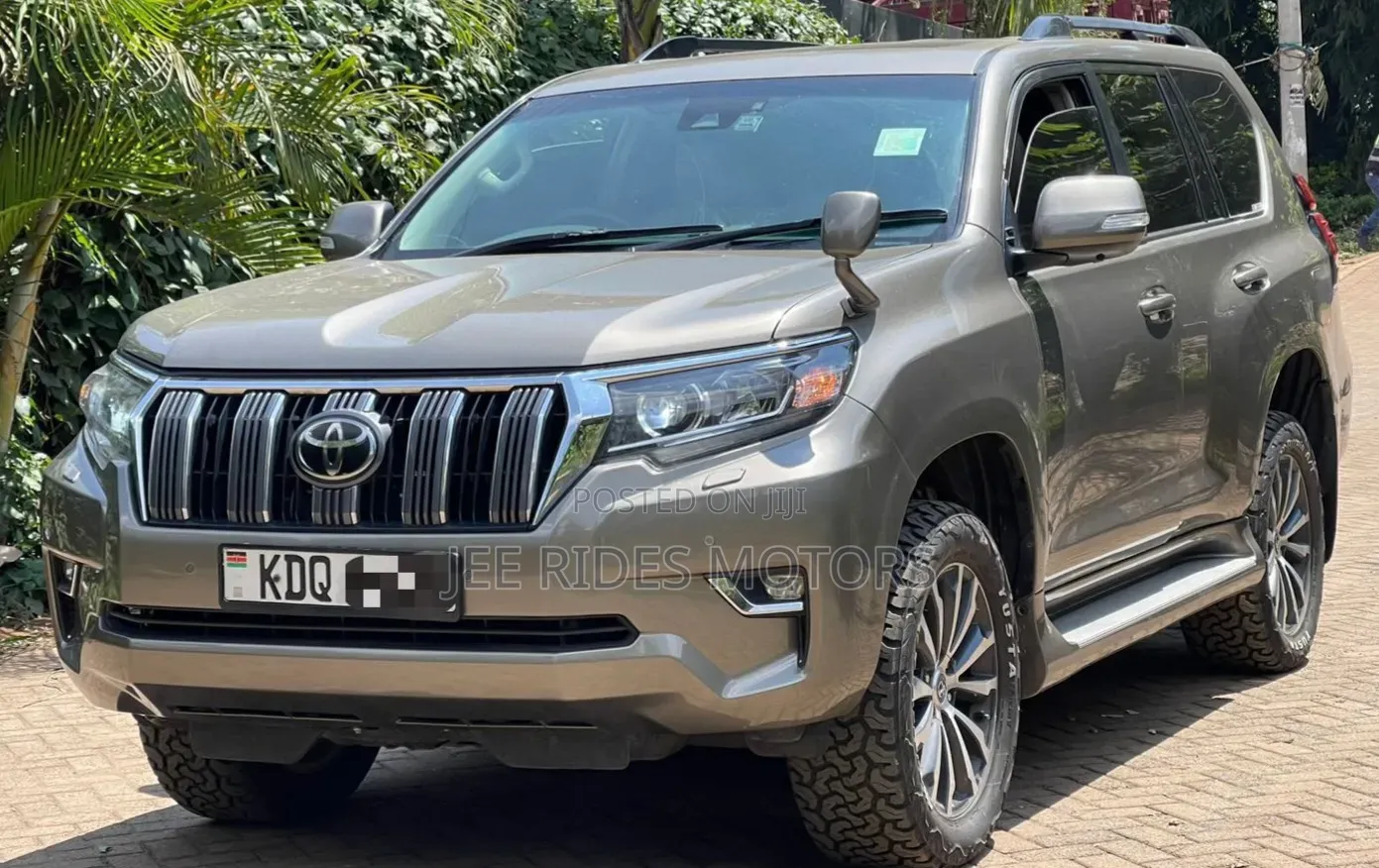 Toyota Land Cruiser Prado 2018 Brown
