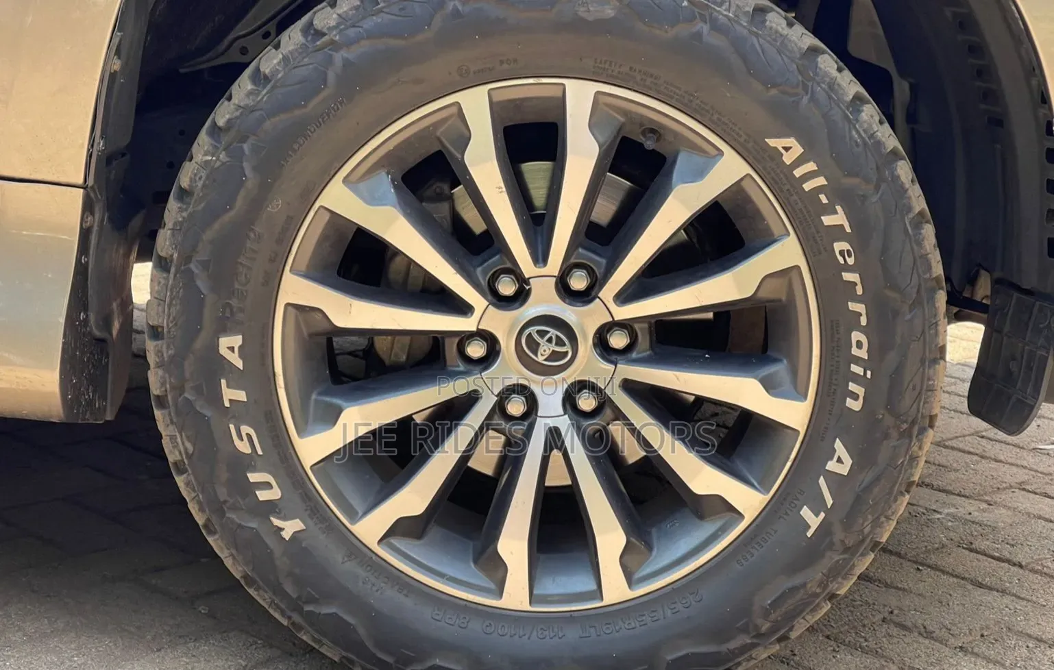 Toyota Land Cruiser Prado 2018 Brown