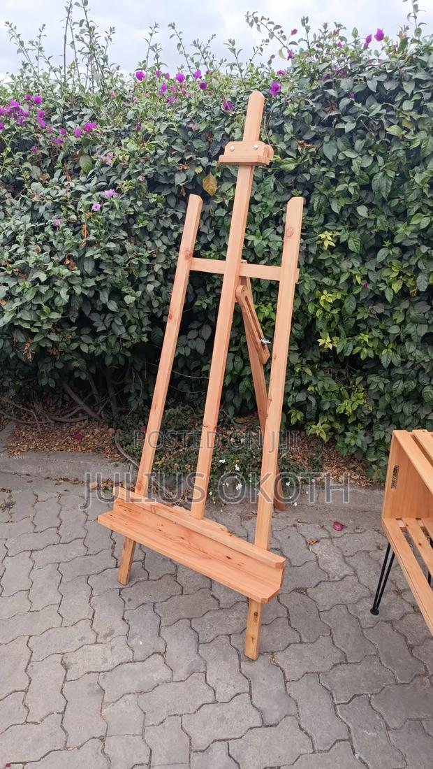 Easel Stand 1.8mtrs - main view