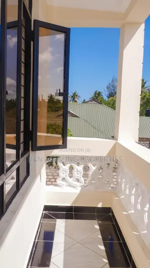 4bdrm Maisonette in Mvindeni Plus Dsq, Diani for sale