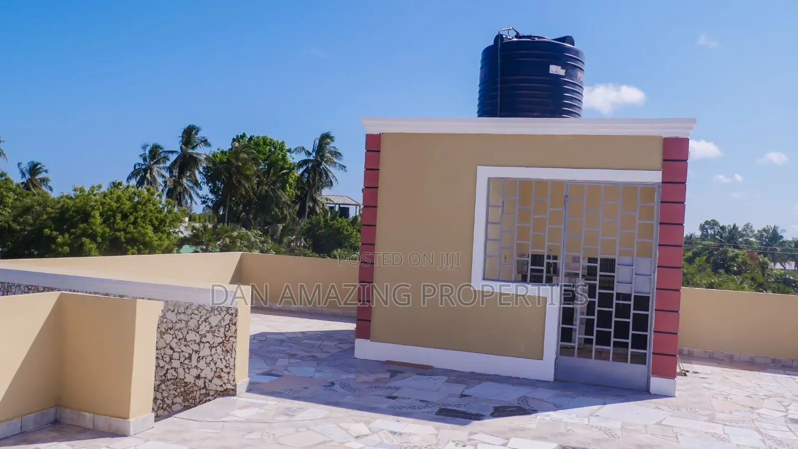 4bdrm Maisonette in Mvindeni Plus Dsq, Diani for sale