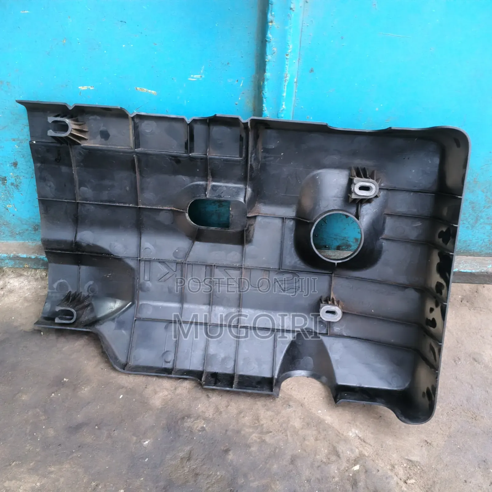 Suzuki Escudo Top Cover