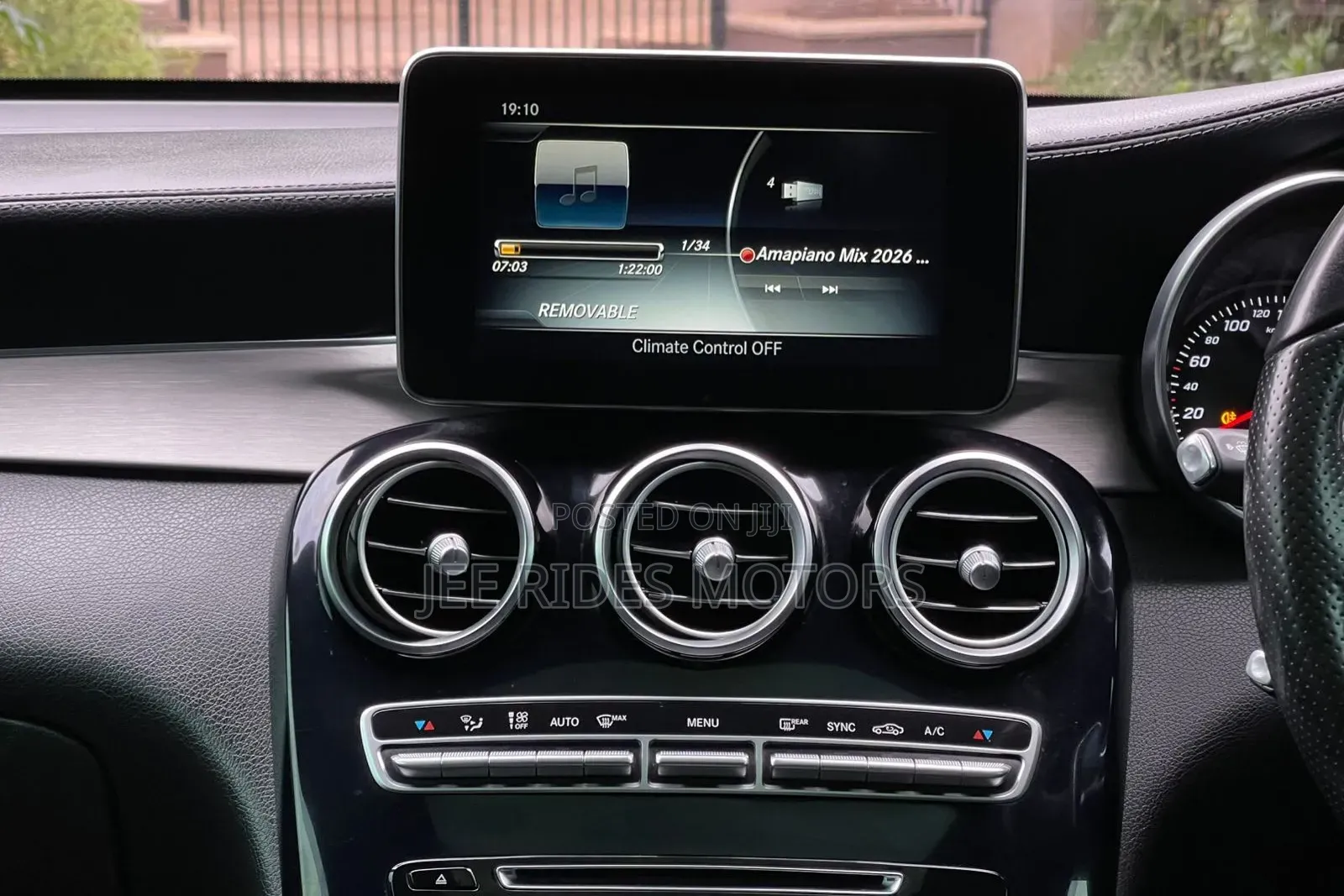 Mercedes-Benz GLC-Class 2016 Silver