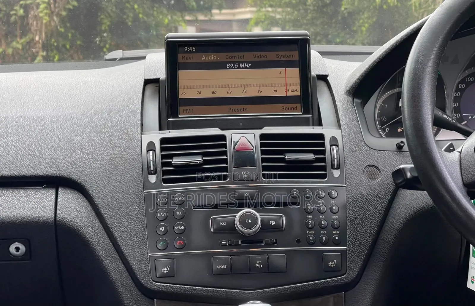 Mercedes-Benz C200 2009 Pearl