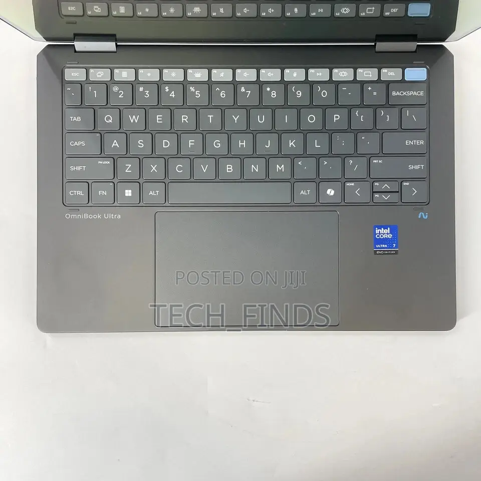 New Laptop HP OmniBook X Flip 14" 16GB Intel Core Ultra 7 SSD 512GB