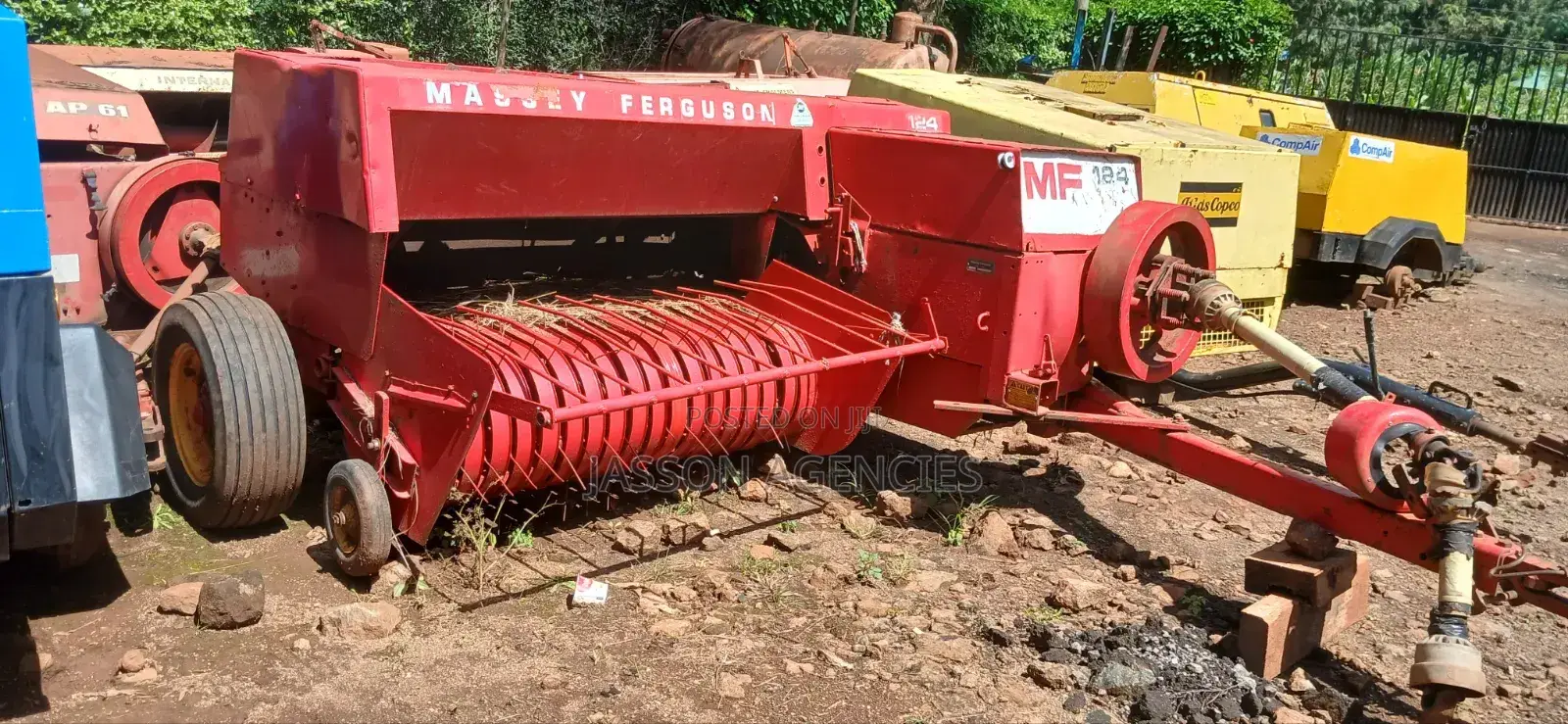 Massy Ferguson 124