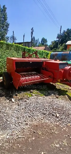 Massy Ferguson 124
