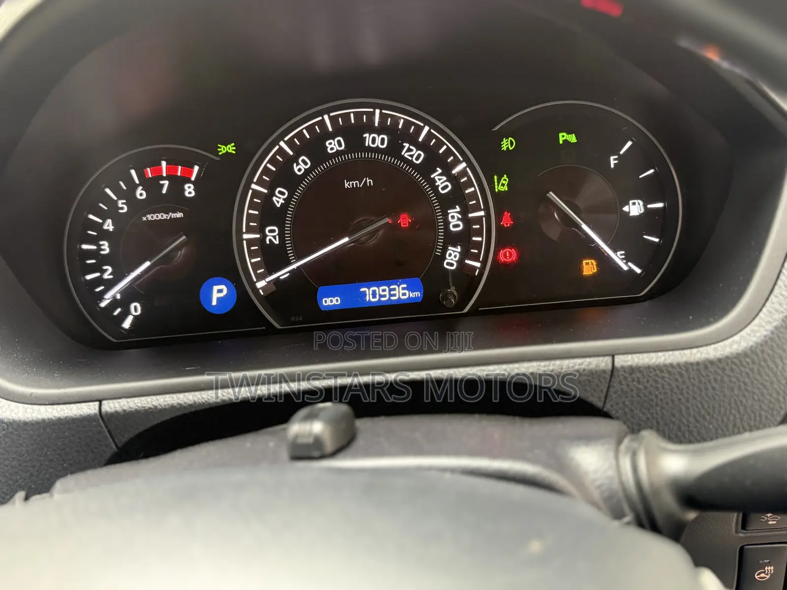 Toyota Esquire 2.0 AWD (7 seater) 2019 White