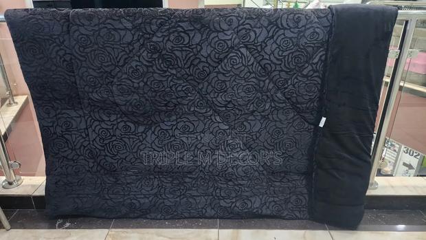 Modest Single Woolen Duvets - thumbnail 2