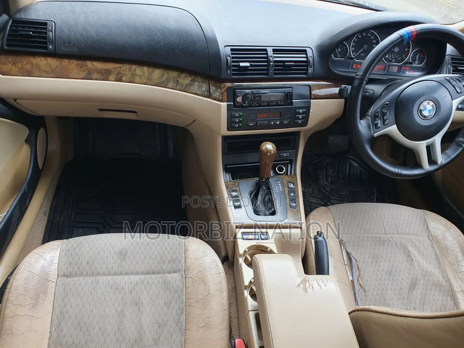 BMW 318i 2004 Green