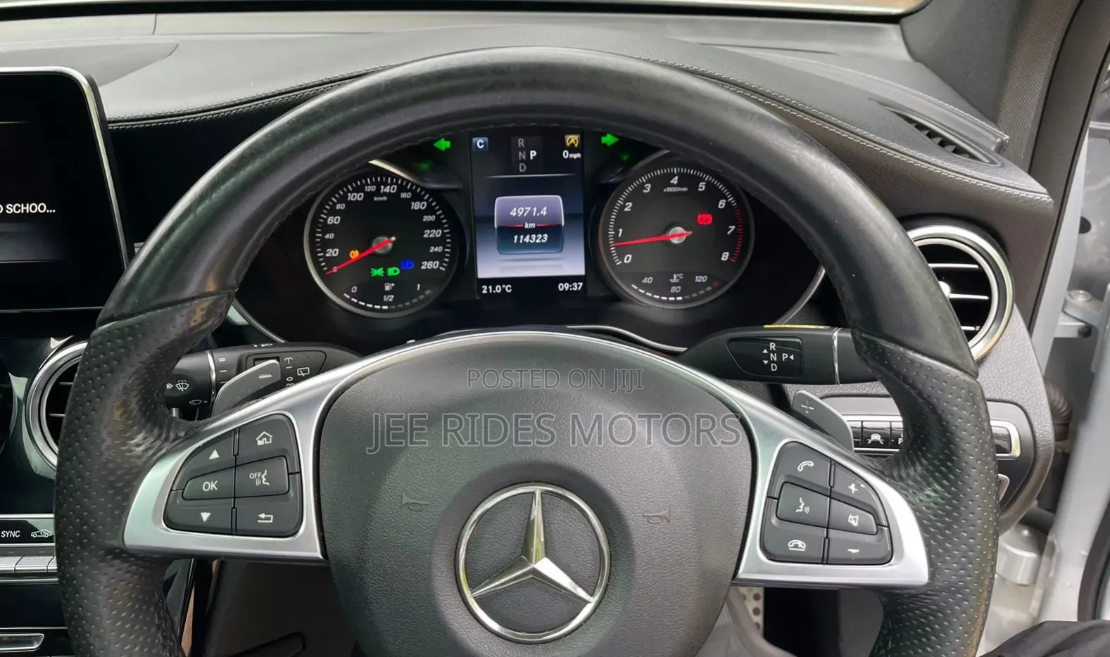 Mercedes-Benz GLC-Class 2016 Ivory