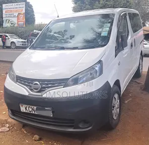 Nissan NV200 2010 White