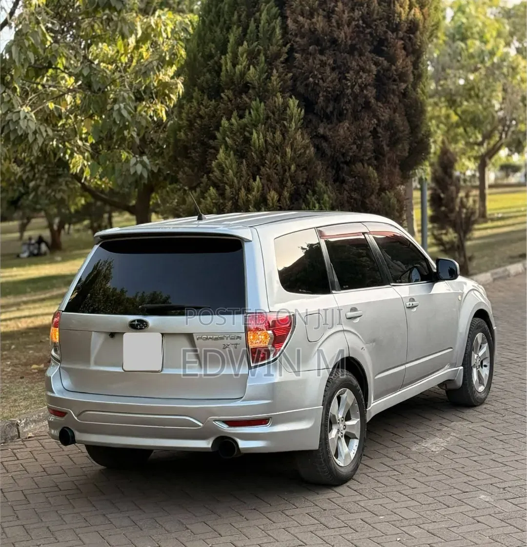 Subaru Forester 2009 Silver
