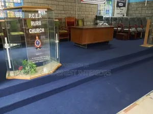 The Art of Elegant Flooring Blue and Red Wall to Wall Carpets