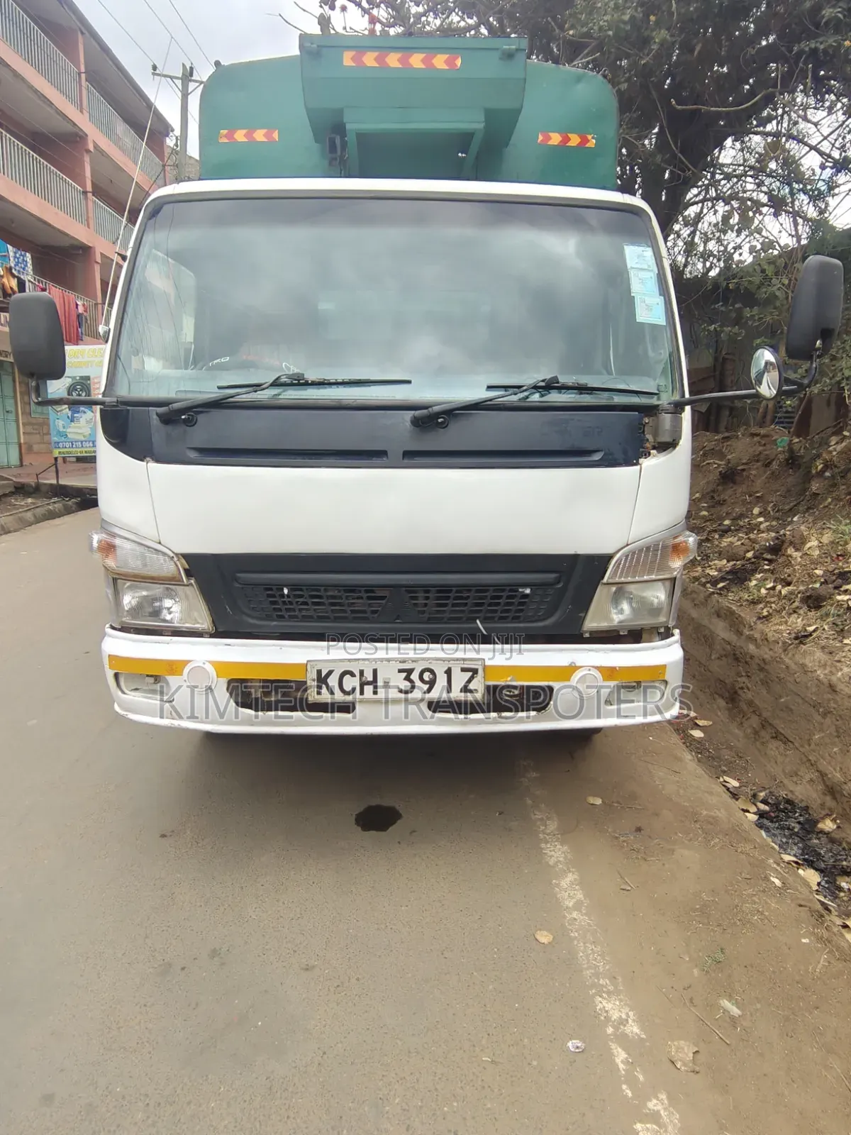 Mitsubishi Canter 2016 White