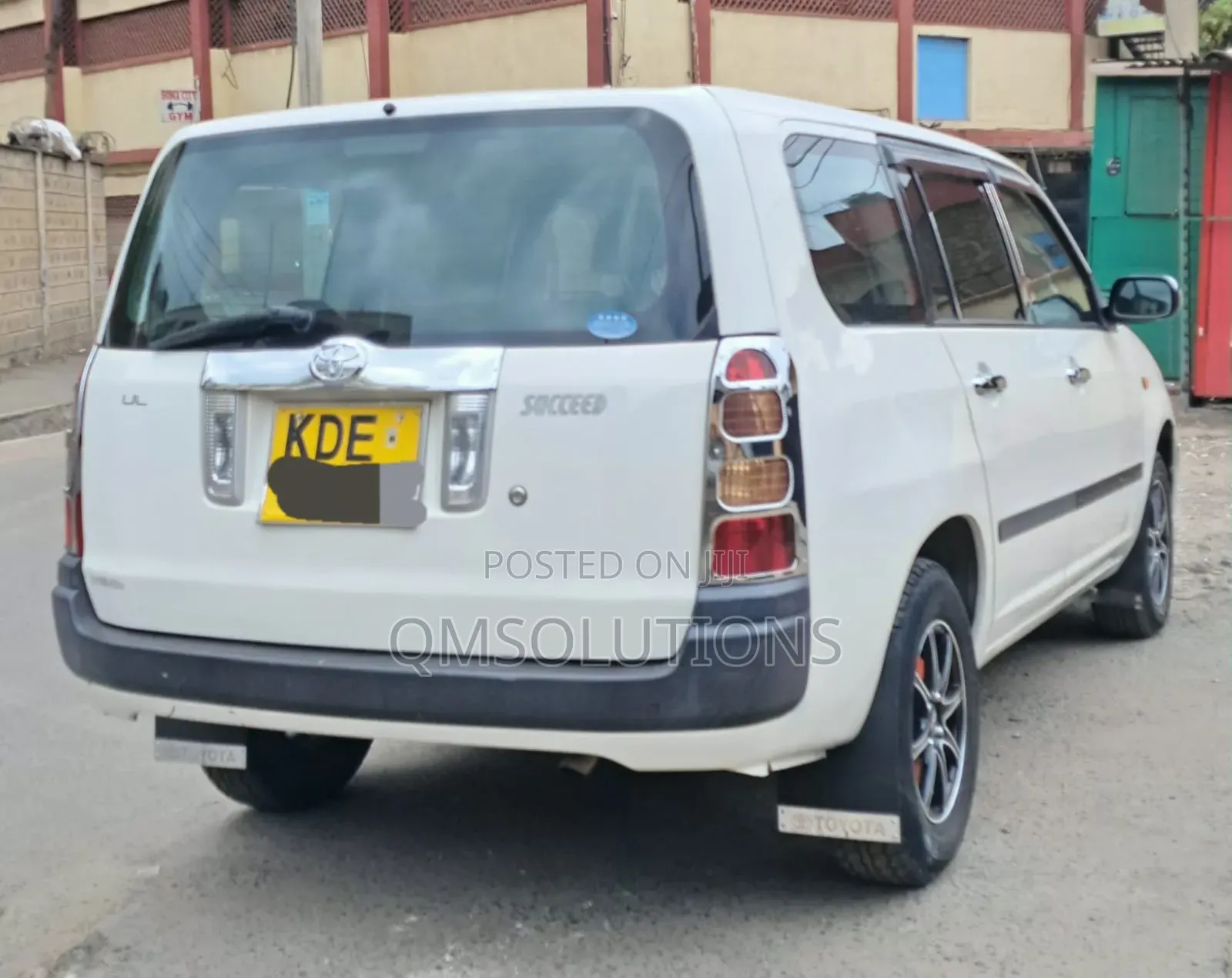 Toyota Succeed SV Premium 2014 White