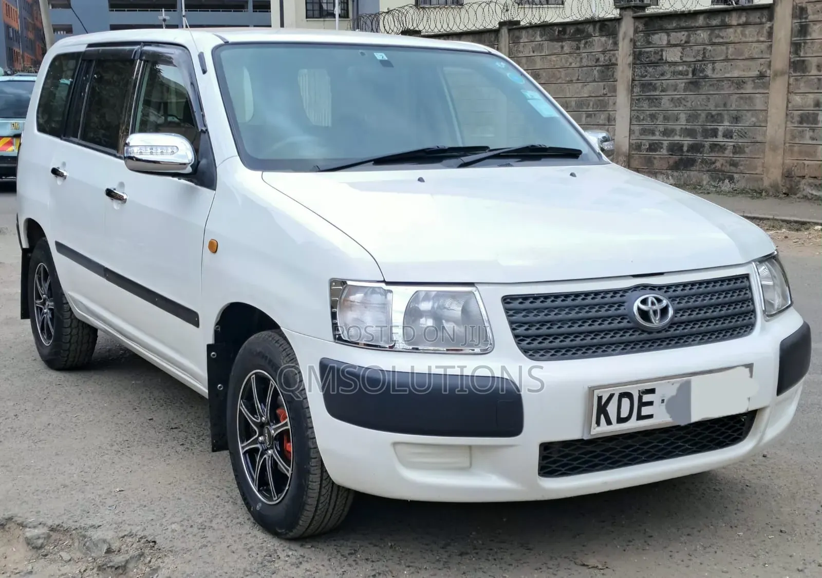Toyota Succeed SV Premium 2014 White