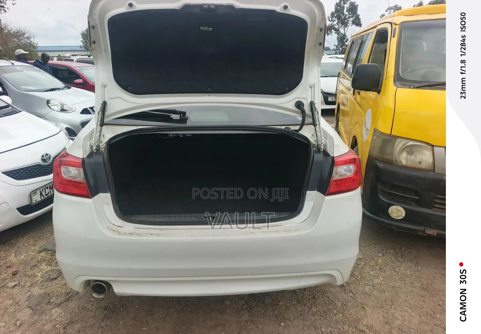 Subaru Legacy 2.5i AWD 2016 White