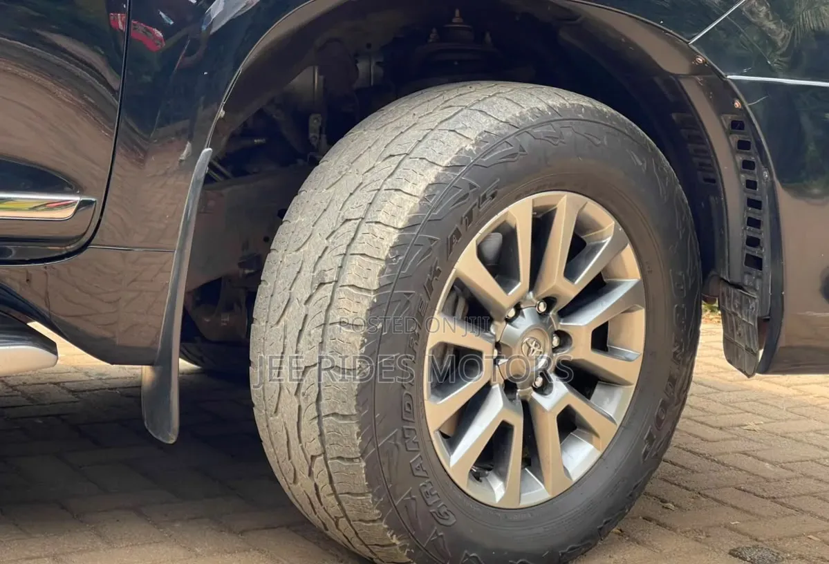 Toyota Land Cruiser Prado 2017 Burgundy