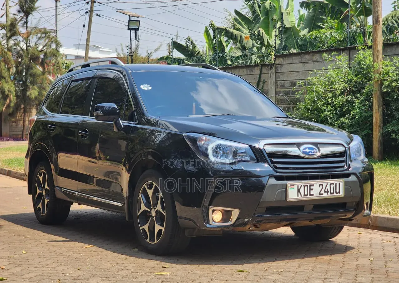 Subaru Forester 2015 Black