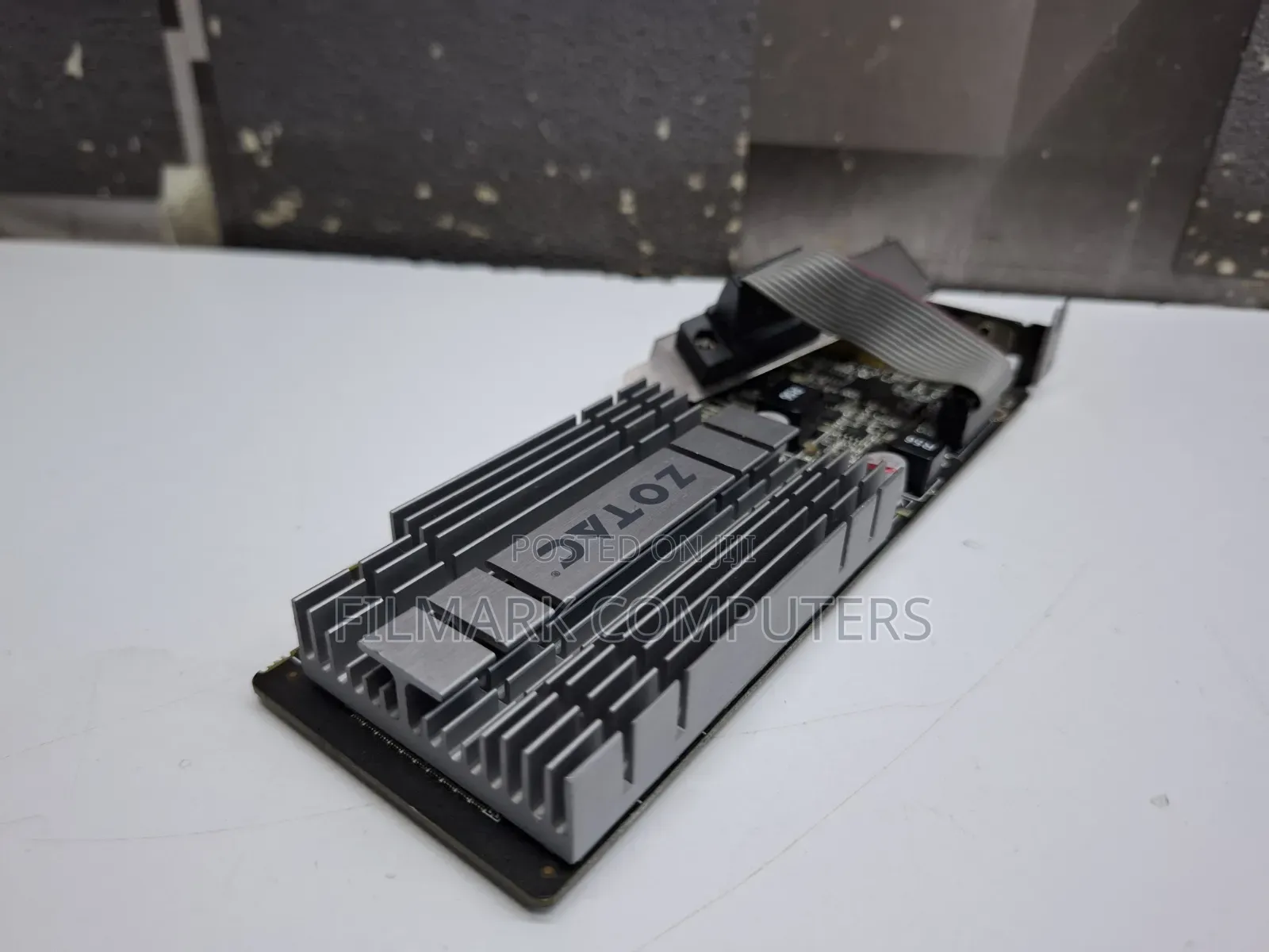 Zotac 210 512mb 64bit Ddr2 Zt-20301 Dvi Hdmi Vga Graphics Card.