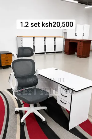 Modern Matched Office Desk and Office Chair