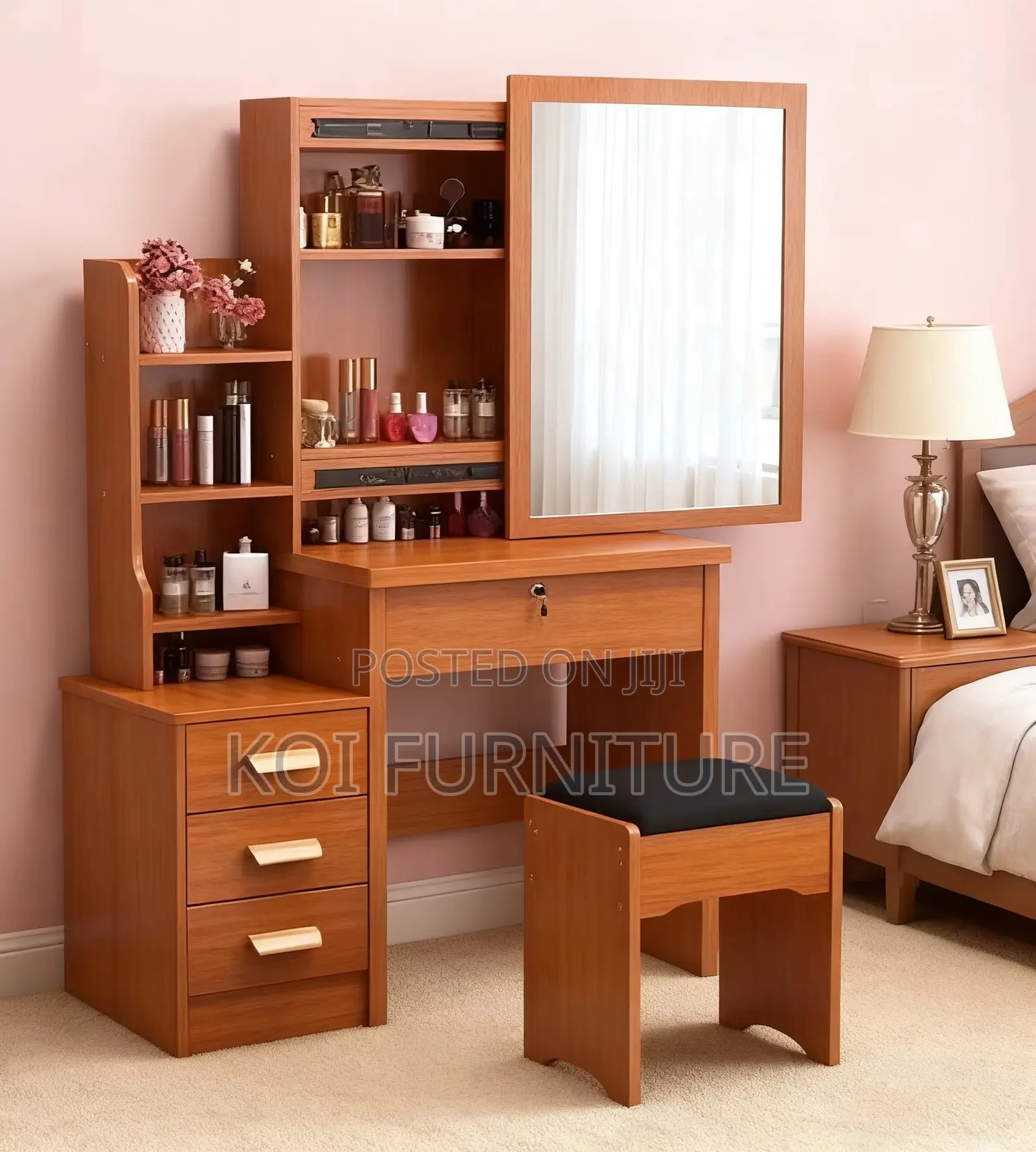 Dressers; Brown Dressing Vanity Set With Slidining Mirror Table