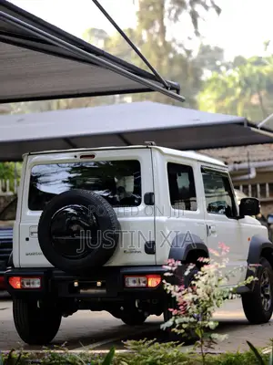Suzuki Jimny 2019 White