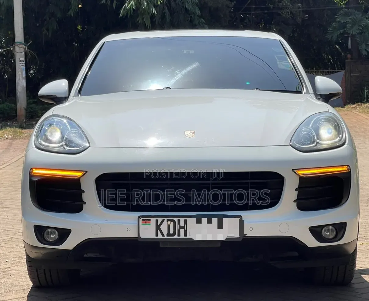 Porsche Cayenne 2015 Pearl