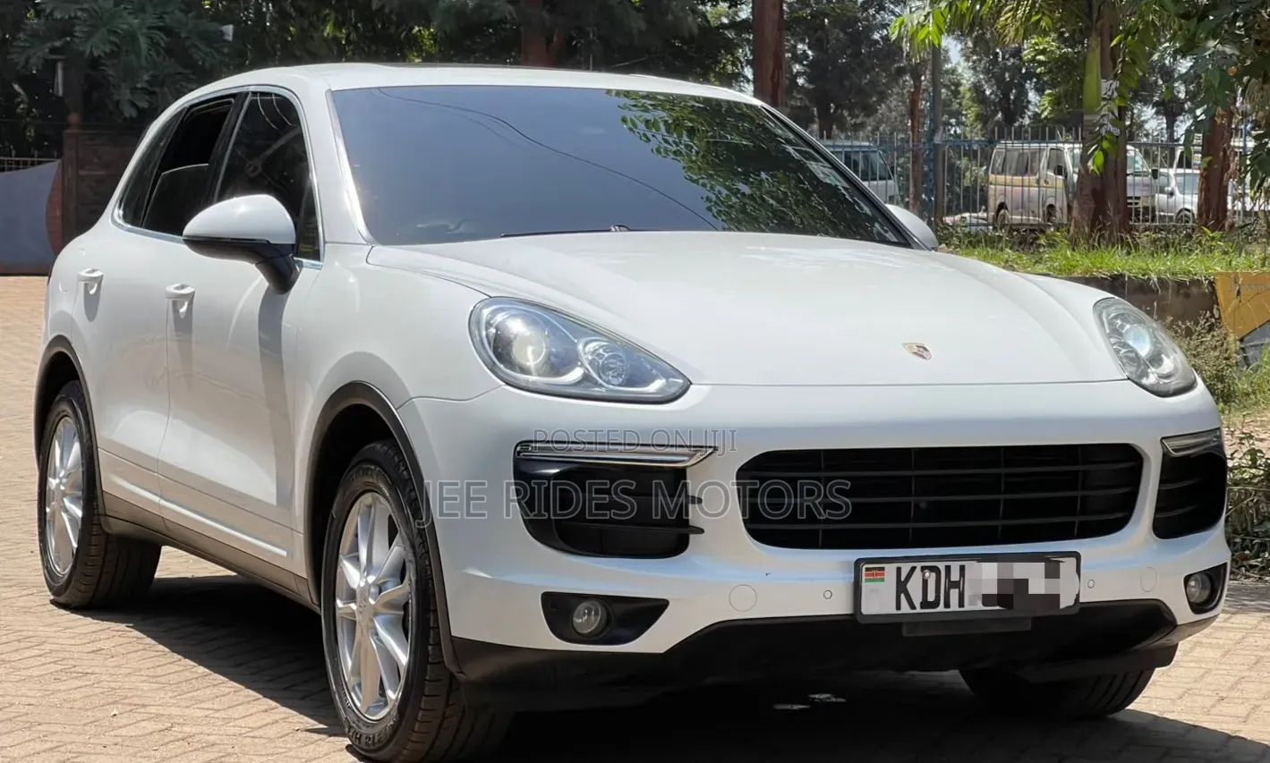 Porsche Cayenne 2015 Pearl