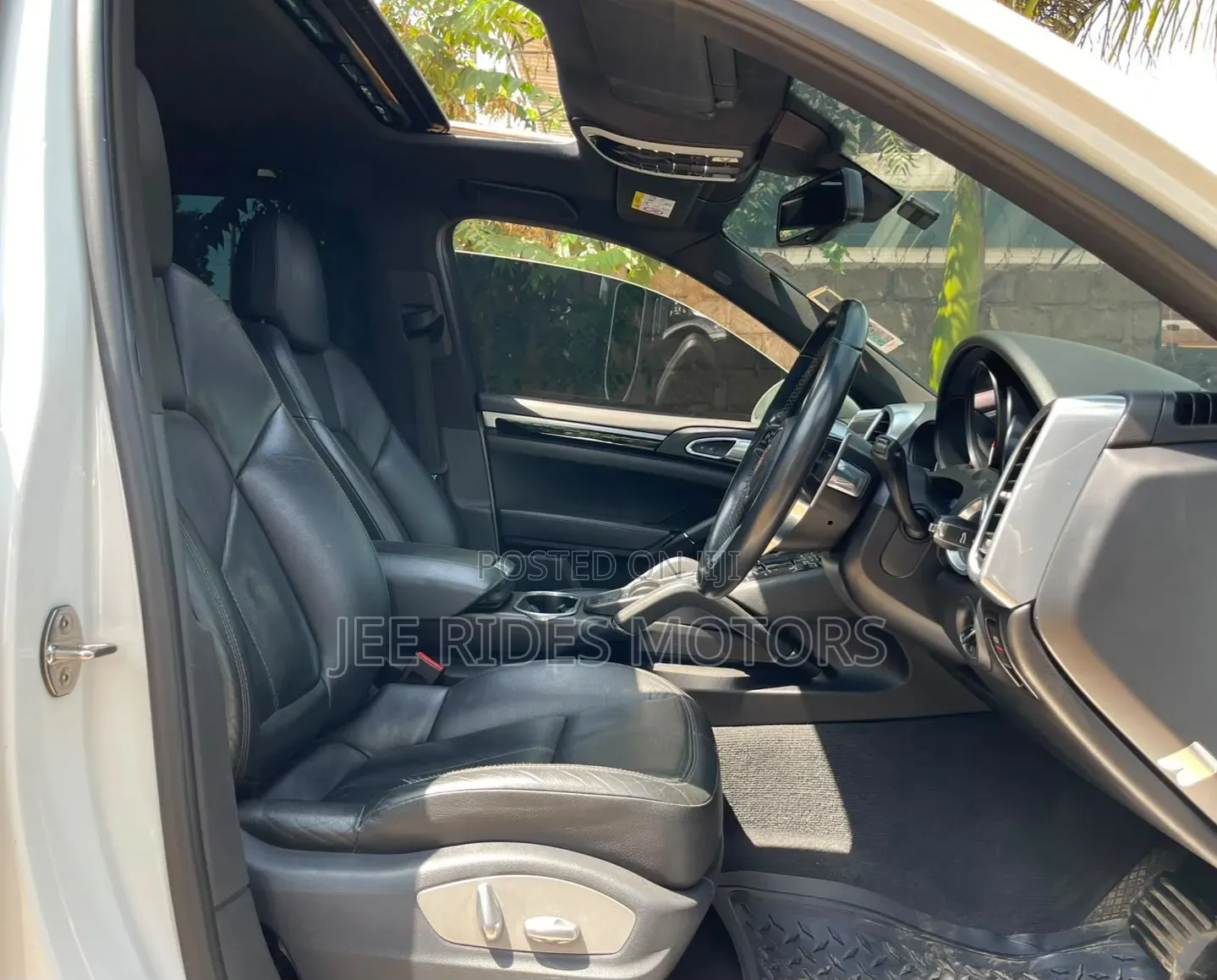 Porsche Cayenne 2015 Pearl