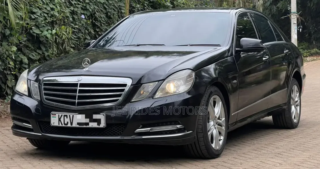 Mercedes-Benz E250 2012 Matt Black