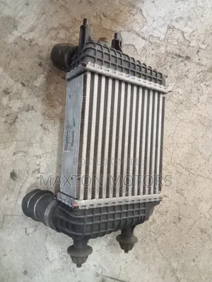 Nissan Note E12 Intercooler