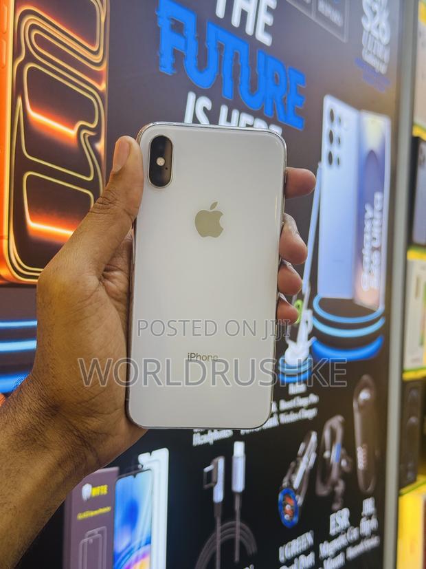 Apple iPhone X 256 GB White - thumbnail 3