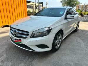 Mercedes-Benz A-Class 2014 White
