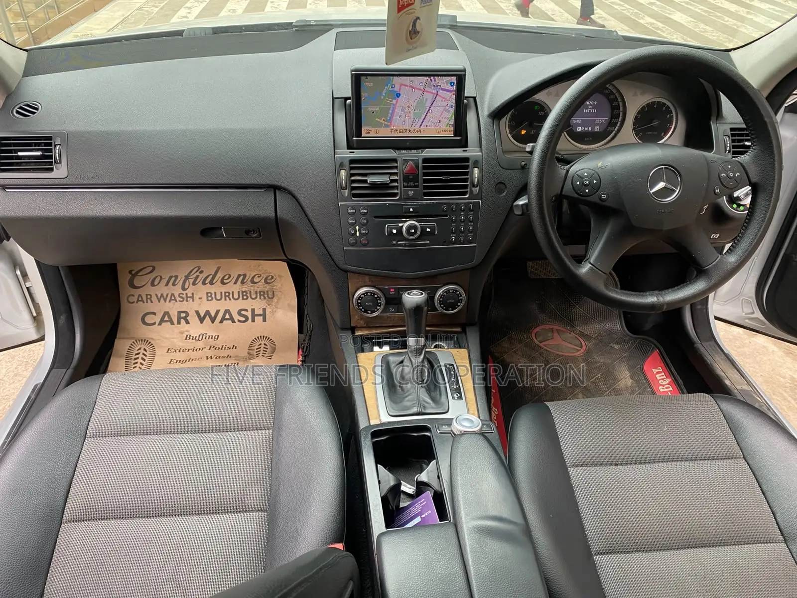 Mercedes-Benz C200 2009 Silver