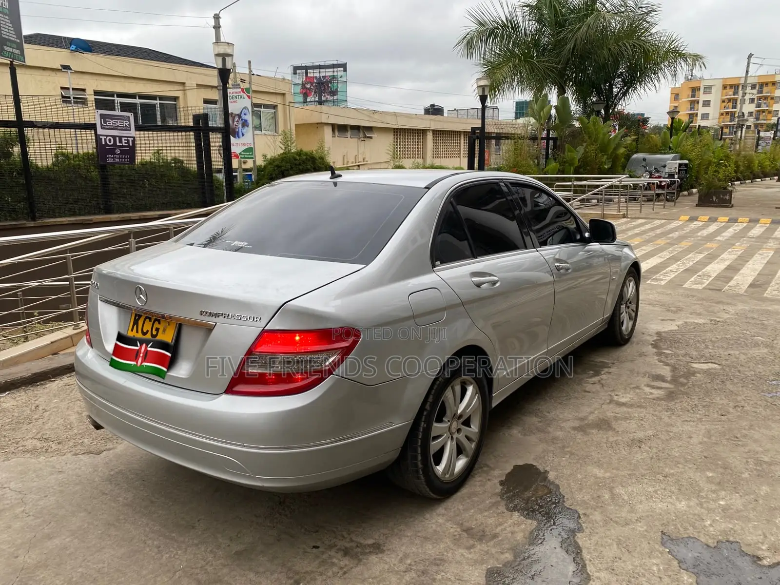 Mercedes-Benz C200 2009 Silver