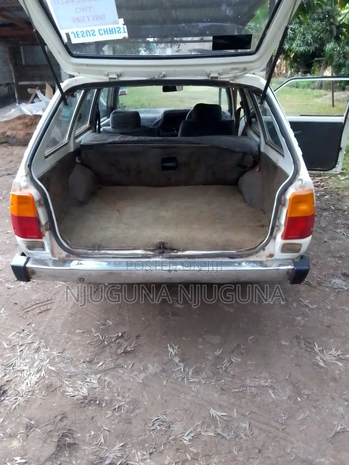 Toyota Corolla 1.3 Hatchback 1988 White