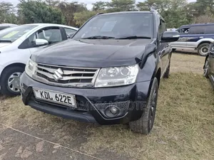 Suzuki Escudo 2015 Black