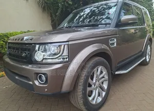 Land Rover Discovery 2015 Brown