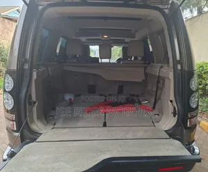 Land Rover Discovery 2015 Brown