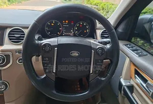 Land Rover Discovery 2015 Brown