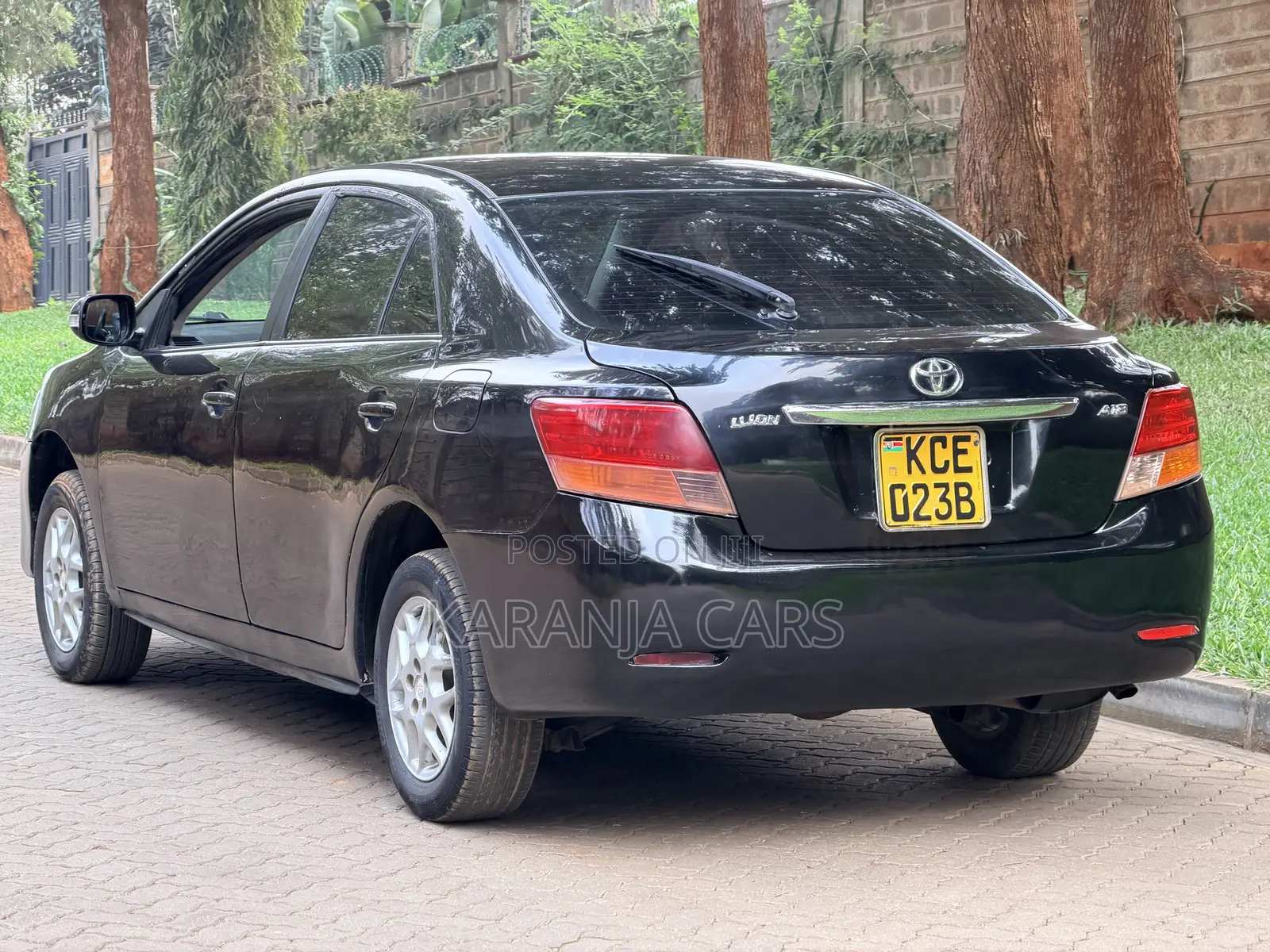 Toyota Allion 2009 Black