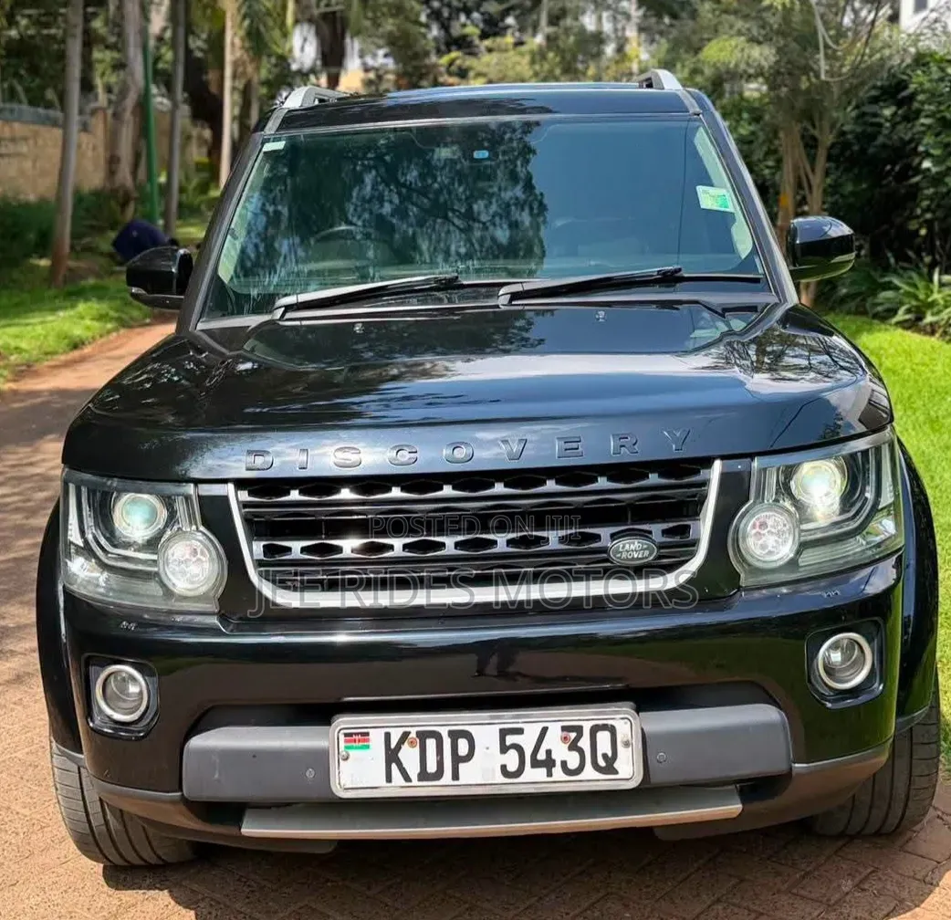 Land Rover Discovery 2016 Matt Black