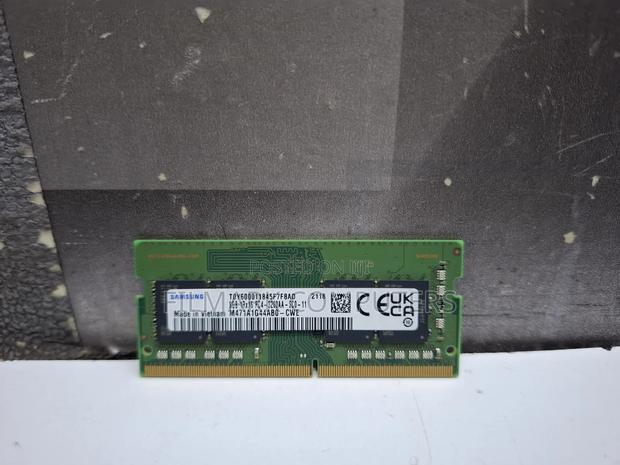 SAMSUNG 8GB 1Rx16 PC4-3200AA-SC0-11 Laptop Ram
