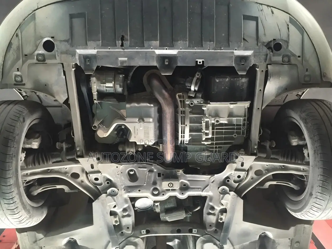 High Quality Engine Protector Skid Plate for Benz GLA a-Class W176